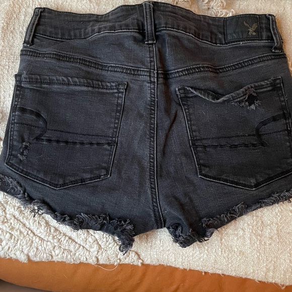 American Eagle Shorts - Picture 2 of 2